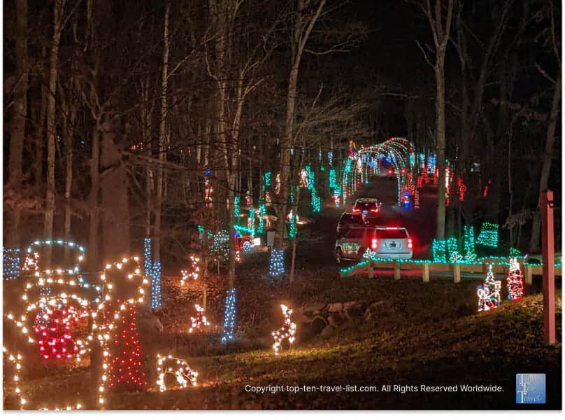 Clinton, PA drive thru Christmas light show