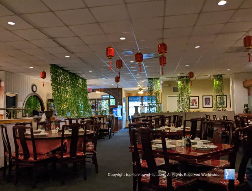 Pretty ambiance at Hunan Dynasty in Washington D.C.