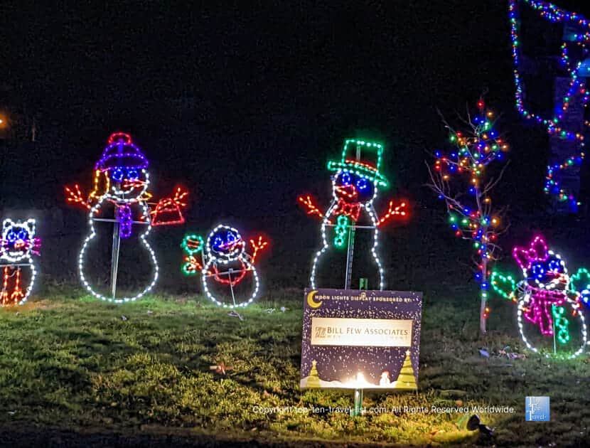 Moon Township drive through Christmas light show