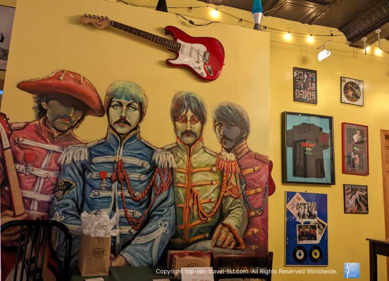 Bean N'Cream rock themed coffeeshop in Pittsburgh