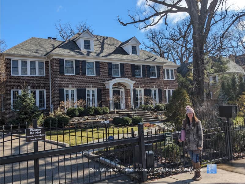 Visiting the Home Alone house in Winnetka