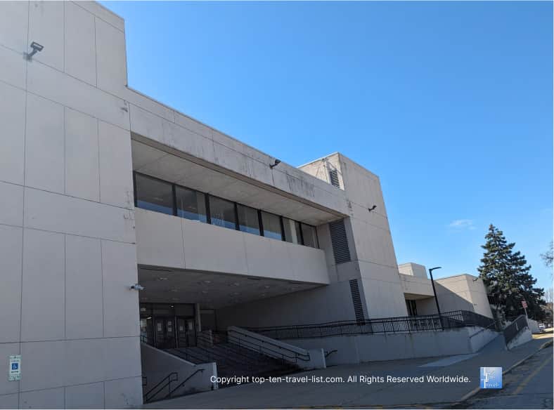 The exterior filming location for the school in The Breakfast Club