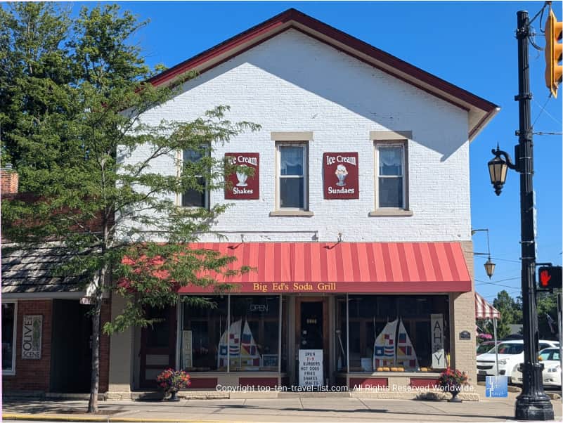 Ice cream shop on Main Street in Vermillion, Ohio