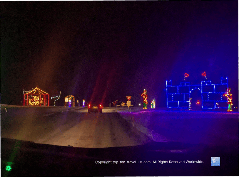 Carlisle Reservation drive thru holiday light show in Ohio