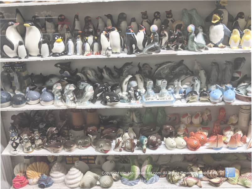 Penguin salt and pepper shakers in Gatlinburg