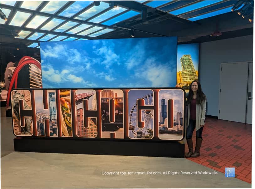 Chicago sign photo opp at the Willis Tower in Chicago