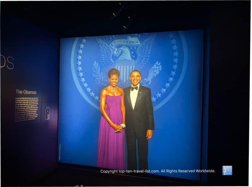 Obama photo opp at the Willis Tower in Chicago