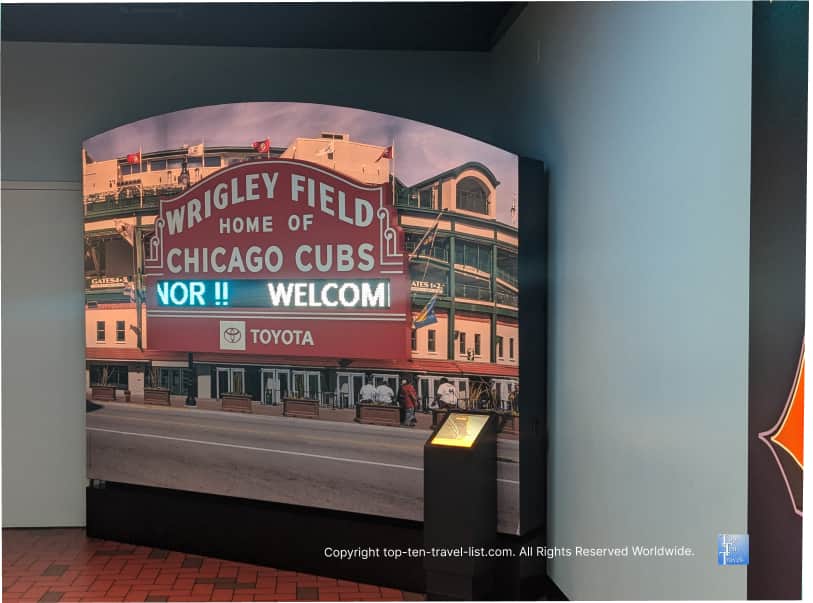 Wrigley Field photo opp at the Willis Tower in Chicago