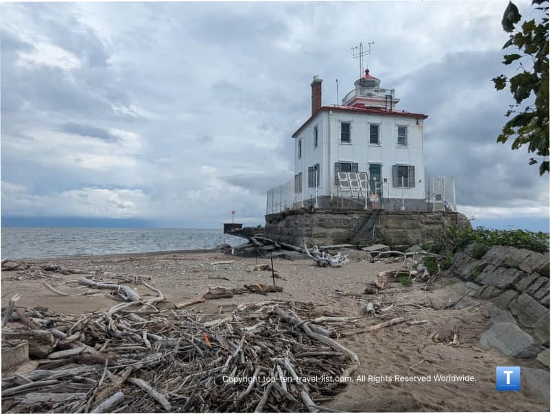 Lighthouse at Headlands Beach in Mentor, Ohio