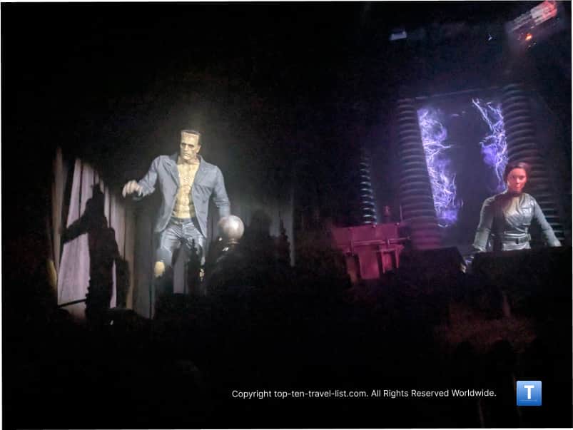Frankenstein queue at Epic Universe 