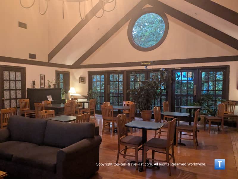 Woodsy lobby of the Spring House Inn in Indiana Dunes