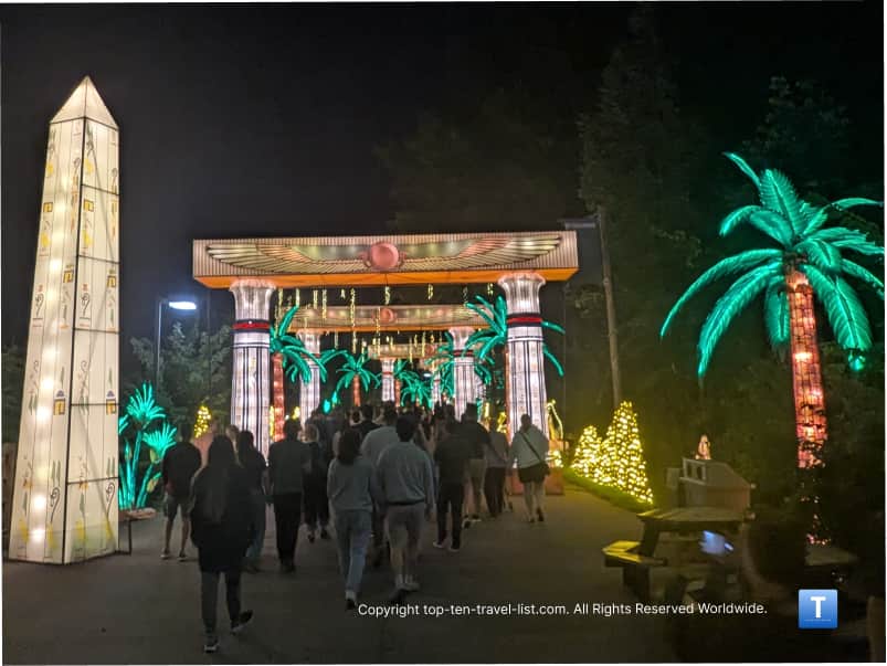Egyptian tunnel at Cleveland lantern festival