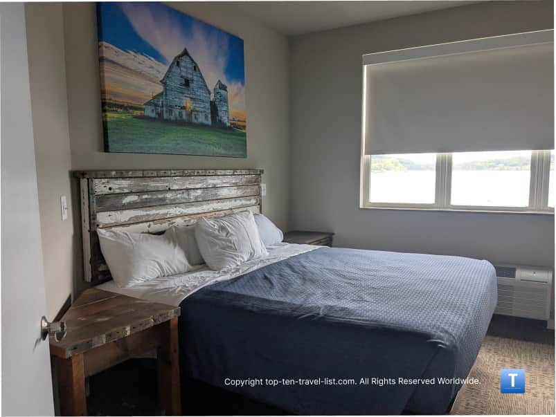 Room at Lucky's Lodge in Lodi