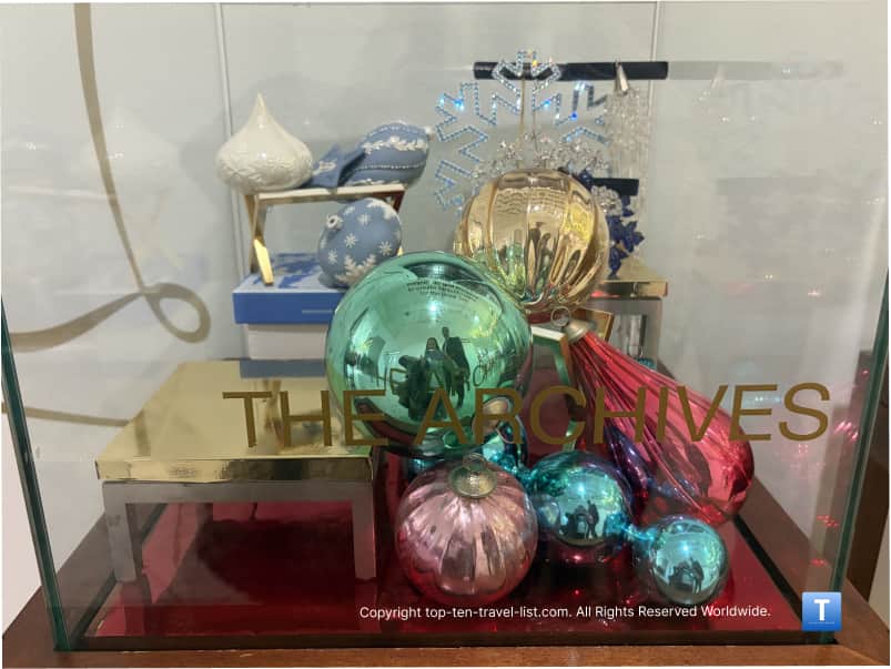 Old time glass ornament display at Macy's on State Street