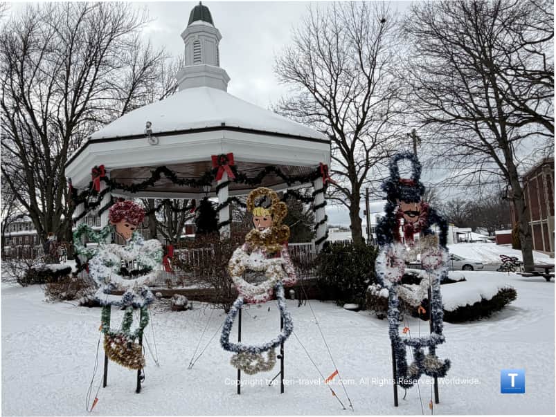 Gazebo in the snow in Willoughby 