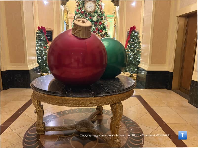 Ornament display at the Omni William Penn