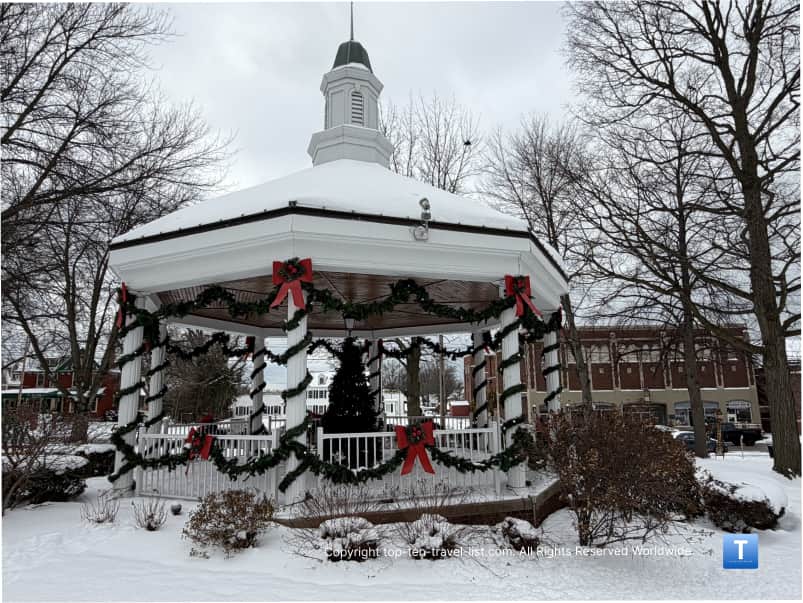 Snowy Gazebo in downtown Willoughby, Ohio 