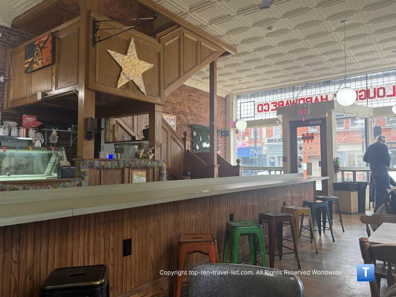 Rustic decor at Fiona's Cafe in downtown Willoughby 