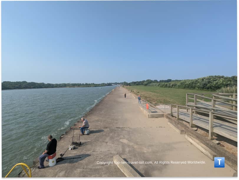 Harbor walk in Huron, Ohio