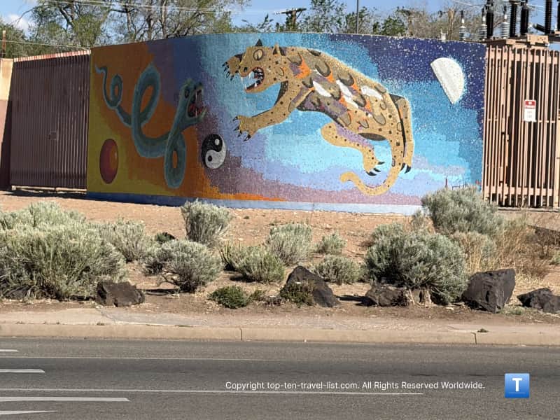 Yin Yang mural in Santa Fe, NM