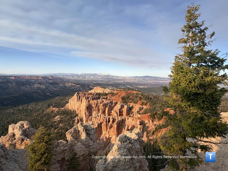 Scenic overlook at Rainbow Point at Bryce Canyon