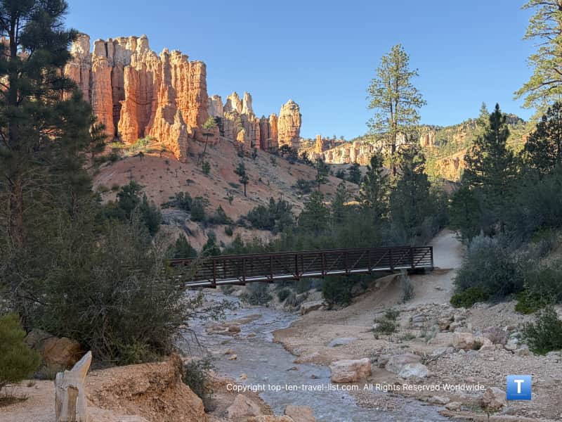 Big hoodoo views on the Mossy Cave trail at Bryce Canyon National Park 