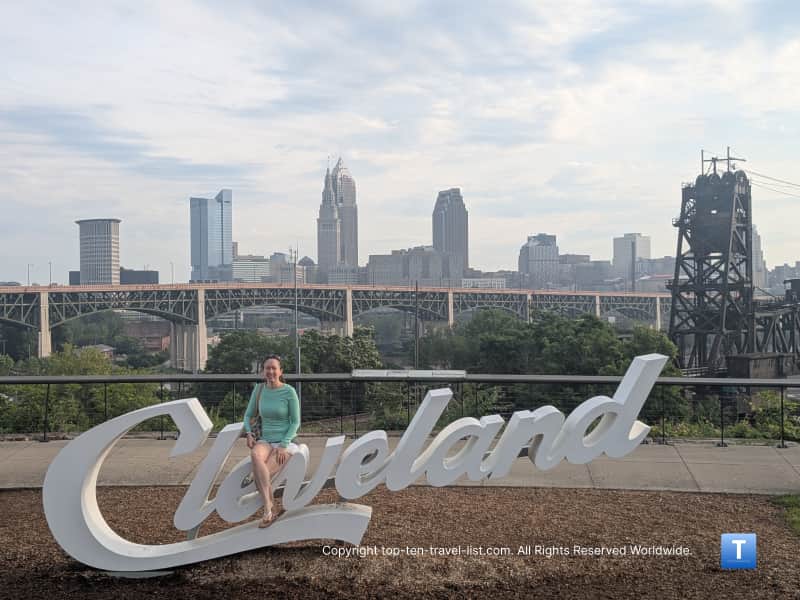 Cleveland script sign in Tremont