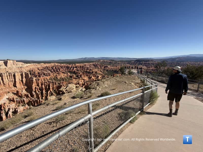Rim trail at Bryce Canyon National Park