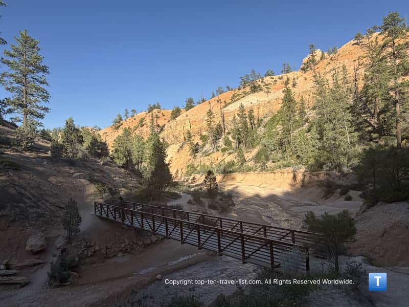 Second bridge crossing on the Mossy Cave trail at Bryce Canyon National Park