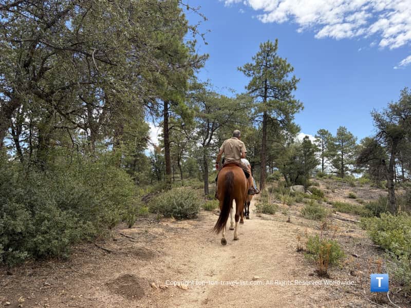 Horseback riders on the West Lake Trail 351 in Prescott National Forest