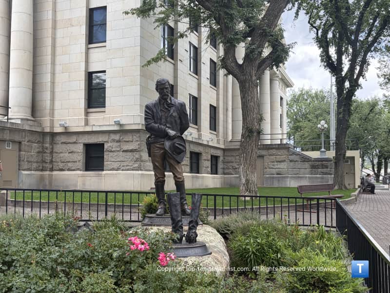 Fallen Officers memorial in downtown Prescott by the courthouse