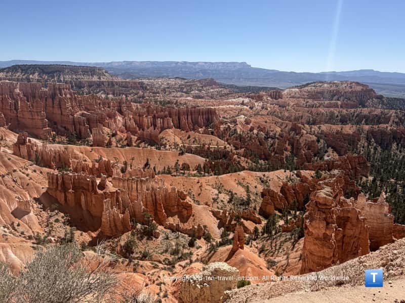 Magnificent views of hoodoos from Sunset Point at Bryce Canyon