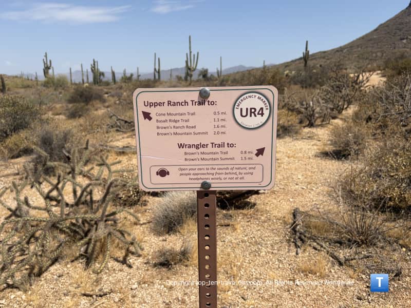 Trail marker on the Brown's Ranch Loop at the Scottsdale McDowell Sonoran Preserve