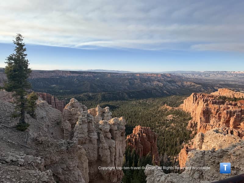 Scenic overlook from Rainbow Point at Bryce Canyon National Park