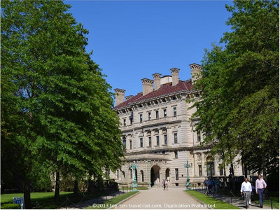 Exploring New England’s Past: Beautiful Historic Massachusetts & Rhode Island Architecture - Top Ten Travel List