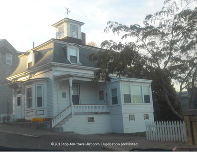 Halloween in Salem: Exploring Real Life Hocus Pocus Filming Locations - Top Ten Travel List