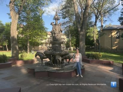 Exploring Santa Fe: My Quick One Night Budget Stay - Top Ten Travel List
