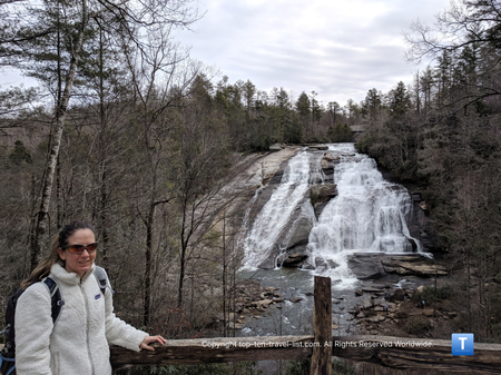 10 Moderate Waterfall Hikes near Asheville - Top Ten Travel List